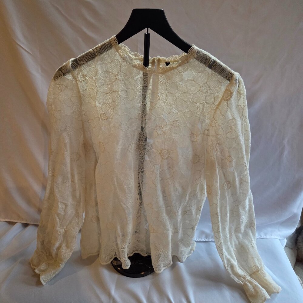 SHEIN Cream Floral Lace Long Sleeve Top w/ Scalloped Hem | Size XL